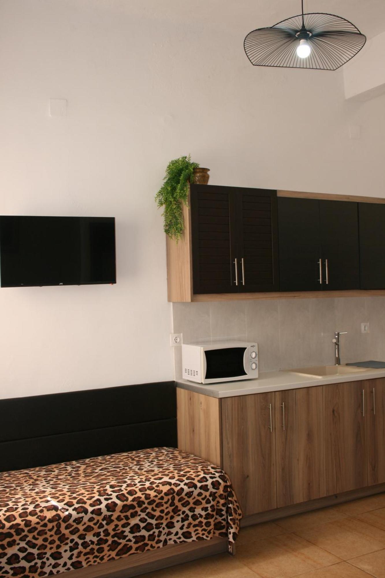Theatraki Villa Selinia Екстериор снимка
